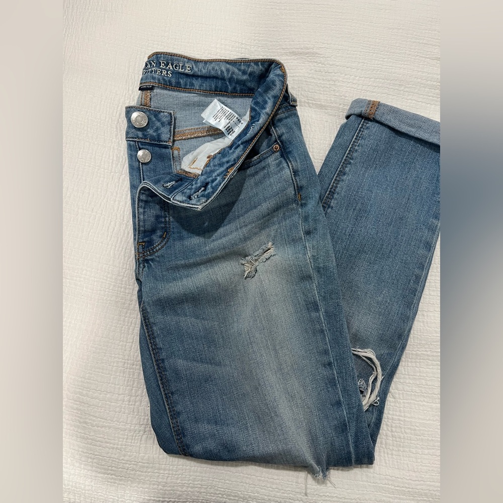 American Eagle Outfitters Tomgirl Blue Jeans